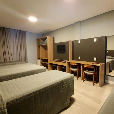Sky Palace Hotel Грамаду Екстериор снимка